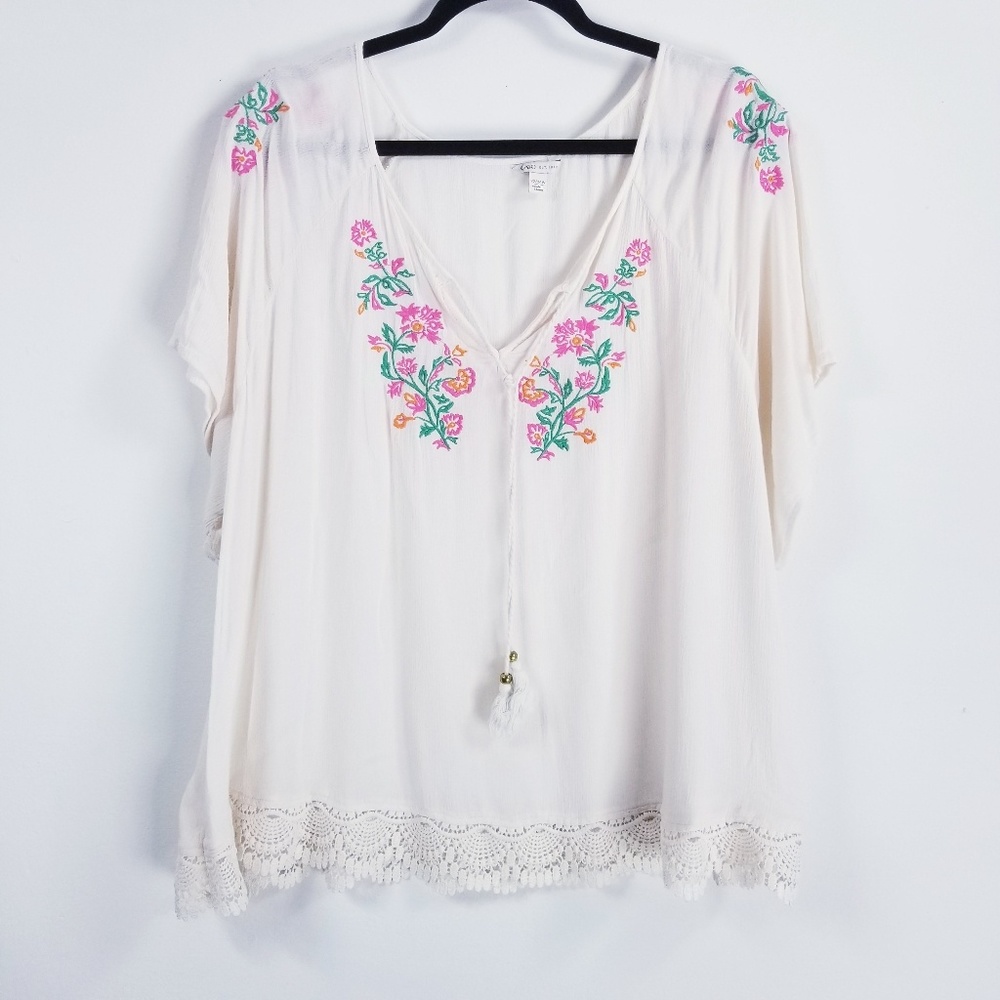 Cato Ivory Peasant pullover Top size 22/24W